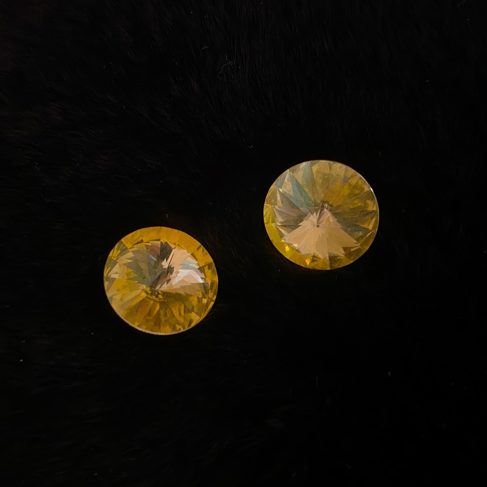 Handmade Moon Swarovski Stud Earrings 🦢